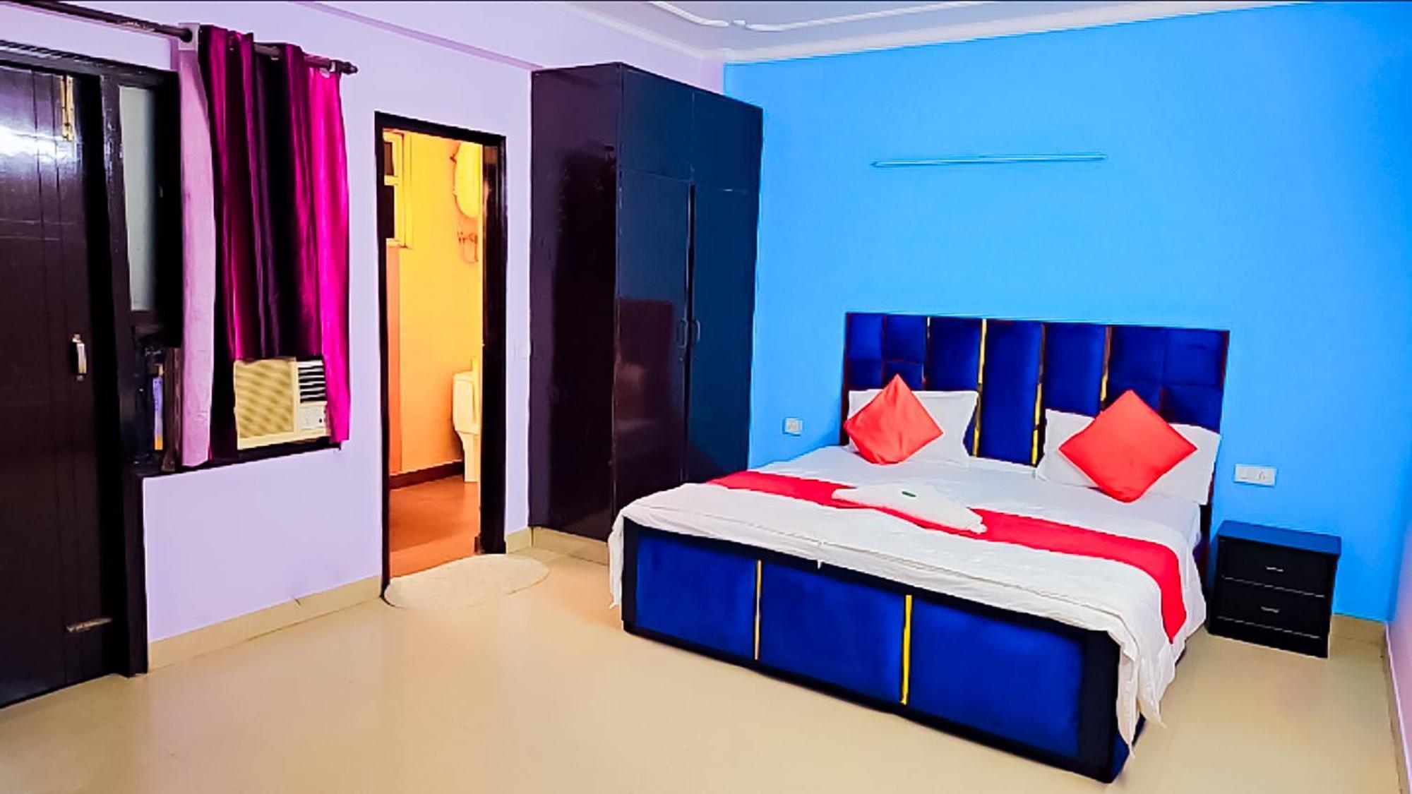 Happy Inn - Near Saket Metro นิวเดลี ภายนอก รูปภาพ