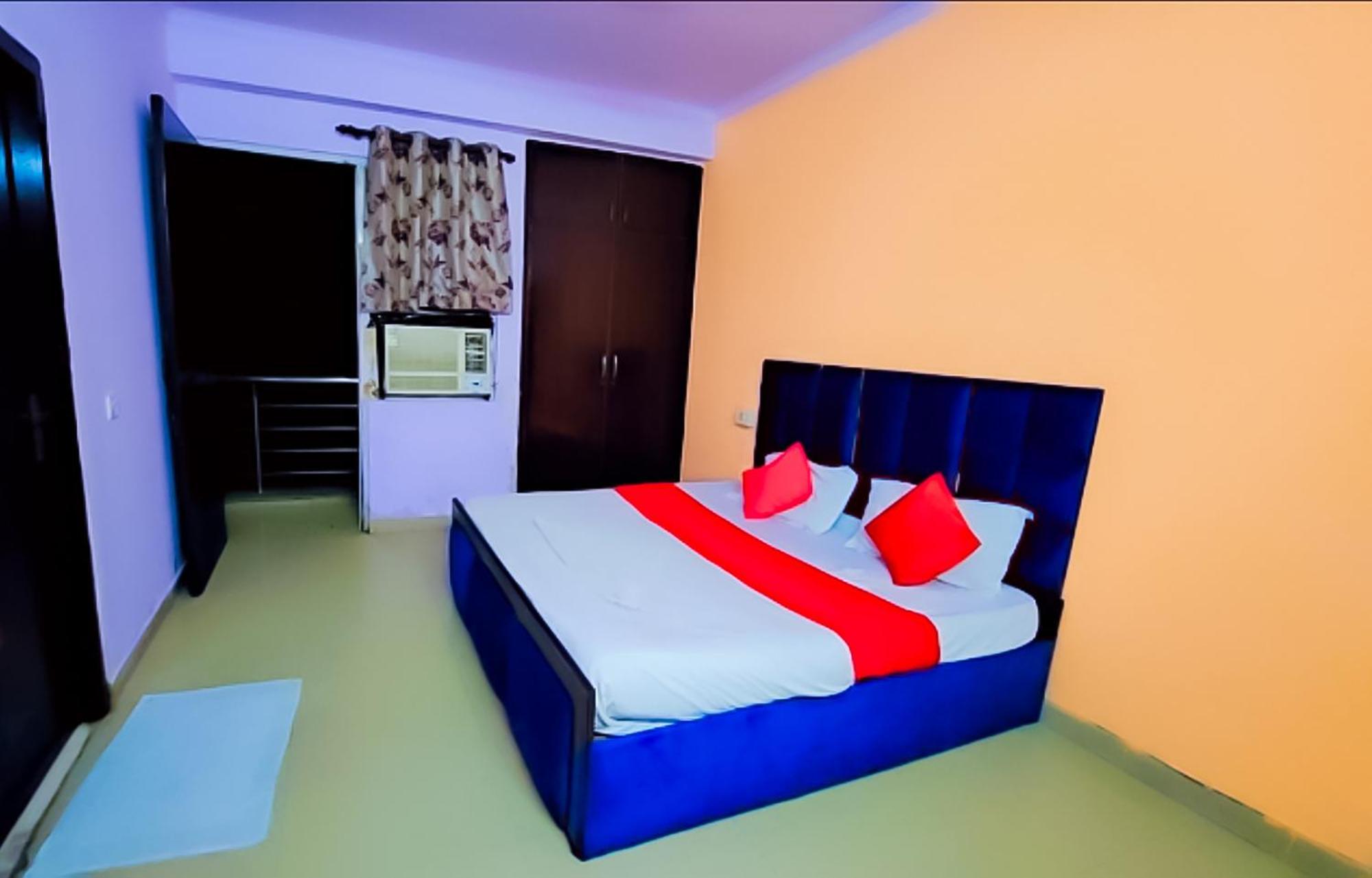 Happy Inn - Near Saket Metro นิวเดลี ภายนอก รูปภาพ